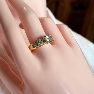 NEW | 14K Gold Plated Ring with Zirconia 💎